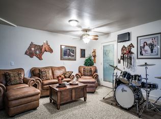 6790 E Belmont Ave, Fresno, CA
