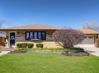 656 Jon Ln, Des Plaines, IL 60016