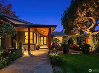 1561 Magnolia Blvd W, Seattle, WA