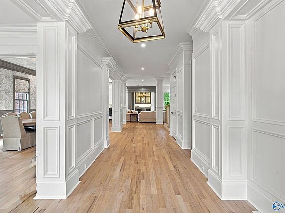 2nd image of 72 Ledge View Dr SE