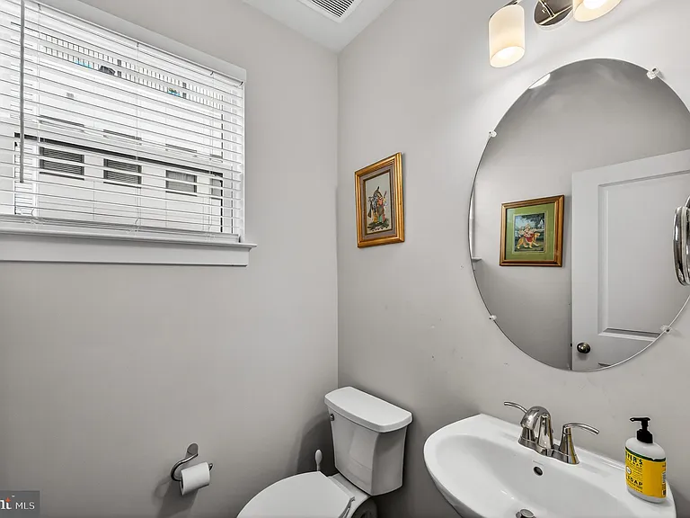 1013 S Taylor Ct — Photo 12