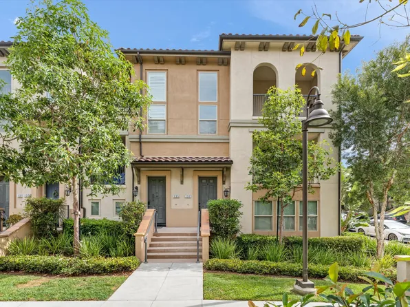 137 Neptune, Irvine, CA 92618
