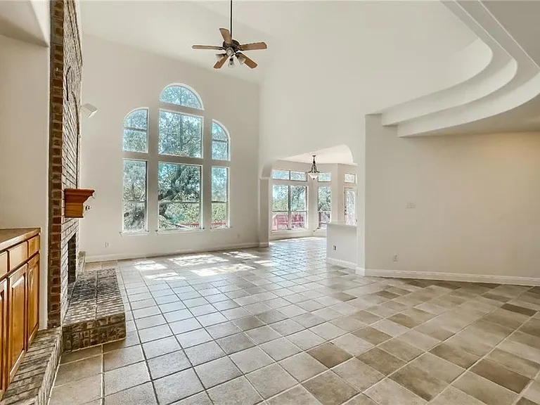 9909 Pickfair Dr — Photo 30