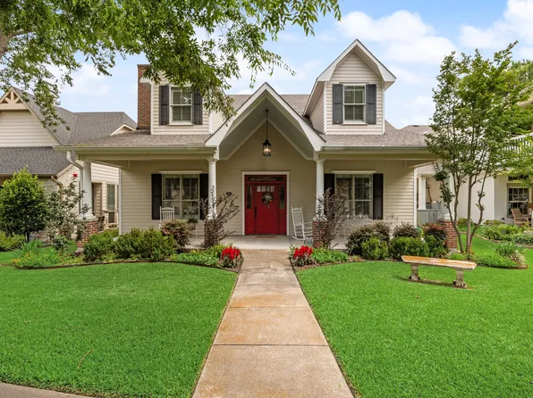 895 Ivy Ln, Rockwall, TX 75087