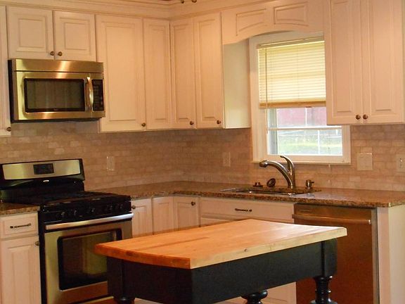 Modern Kitchen with stainless appliances