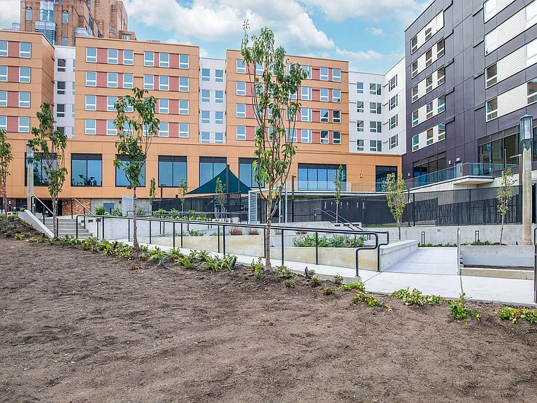 Beacon Pacific Village Apartments — Photo 18