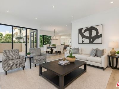 2264 Century Hl, Los Angeles, CA, 90067