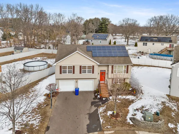 44 Footpath Lane, East Hartford, CT 06118