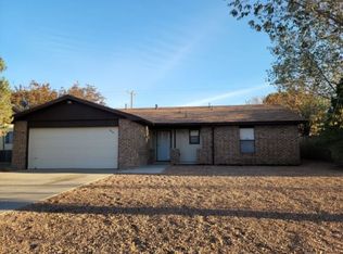 406 Swinging Spear Rd, Roswell, NM 88201