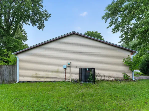 3245 Eastbrooke Cir, Indianapolis, IN 46235