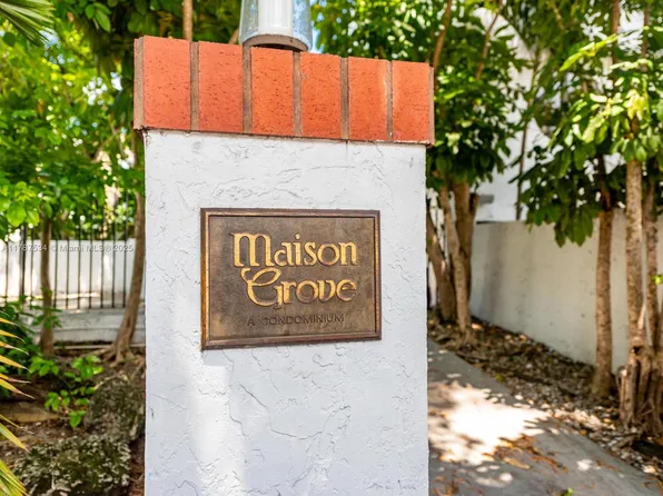 3229 Mary St #2, Miami, FL 33133