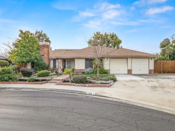 1768 Ash Ave, Clovis, CA 93611