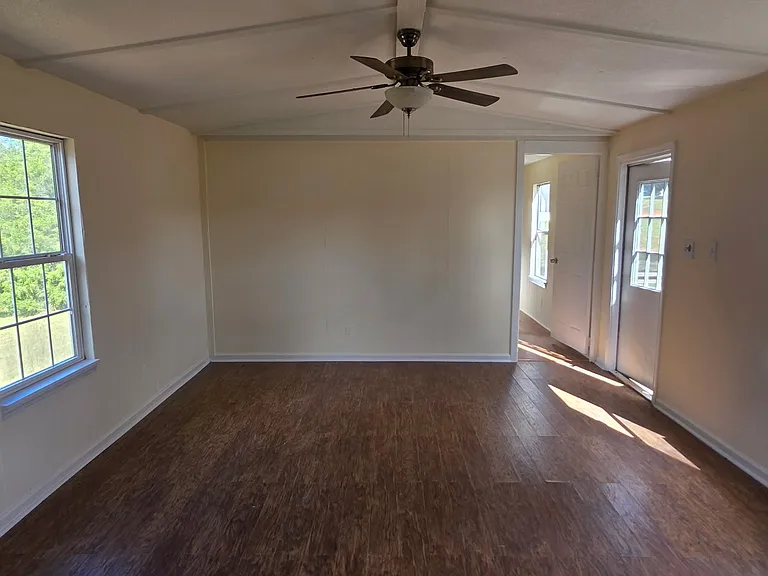 658 Rices Creek Rd — Photo 7