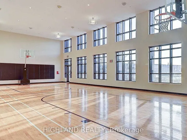 89 S Town Centre Blvd #805 — Photo 28