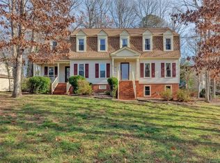 201 Farnham Dr, North Chesterfield, VA 23236