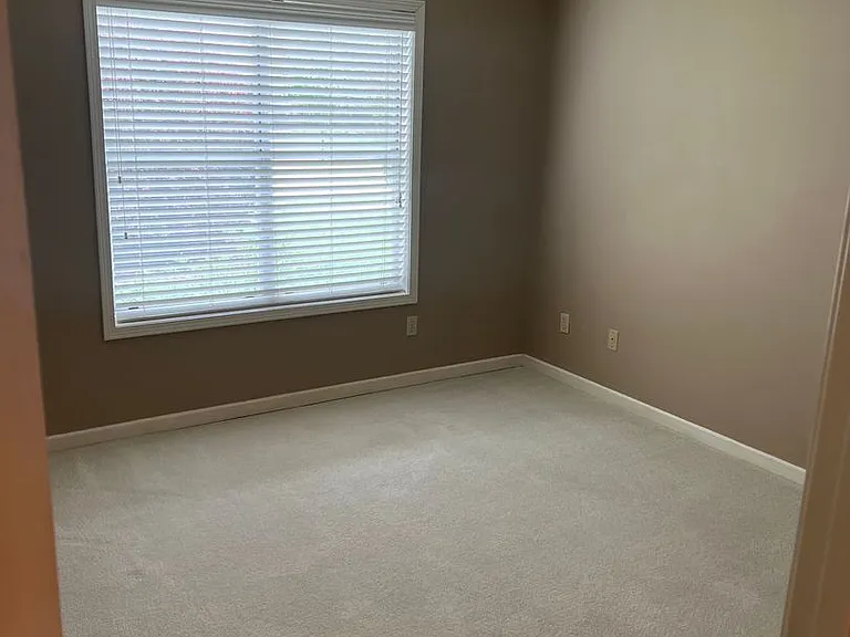 809 Ashland Dr — Photo 12