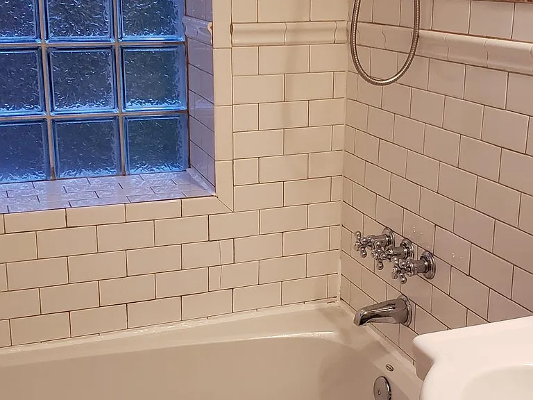 125 S Chapel St — Photo 8
