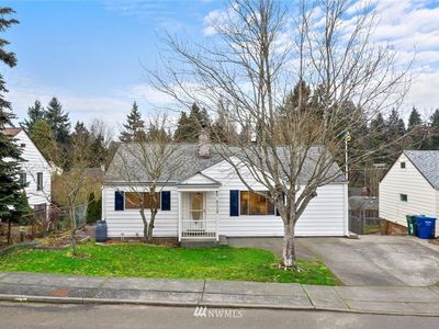 8228 22nd Pl NE, Seattle, WA, 98115