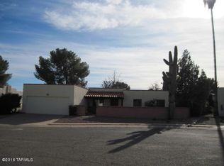 322 E Placita Idilio, Green Valley, AZ 85614