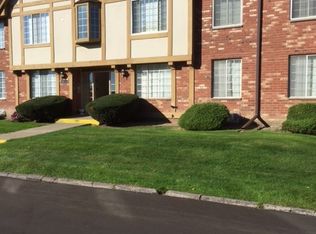 30244 Southfield Rd APT 173, Southfield, MI 48076