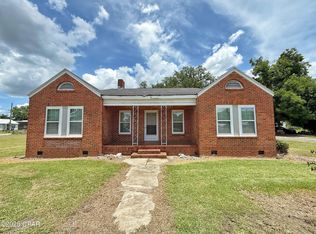 3128 Main St, Cottondale, FL 32431