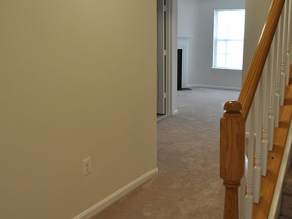 2nd image of 4804 Pheasant Brook Ln