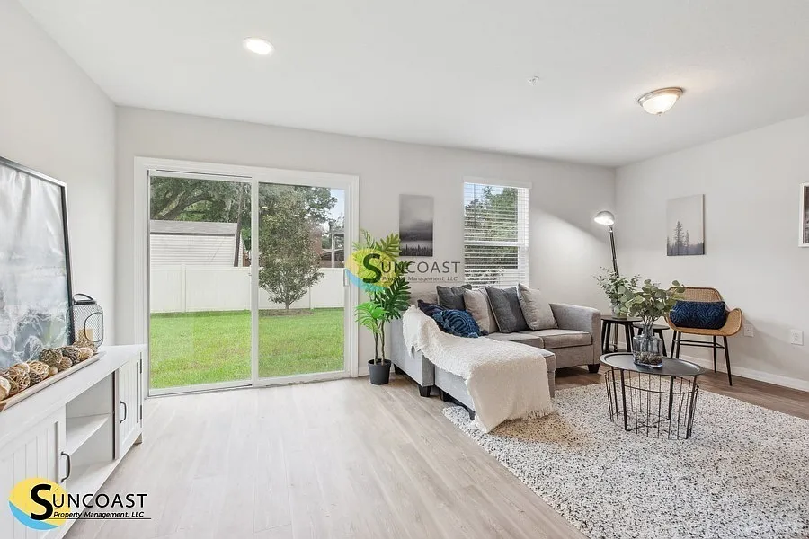 Just Dropped 2Bd|2Ba On 1st Fl! — Photo 1