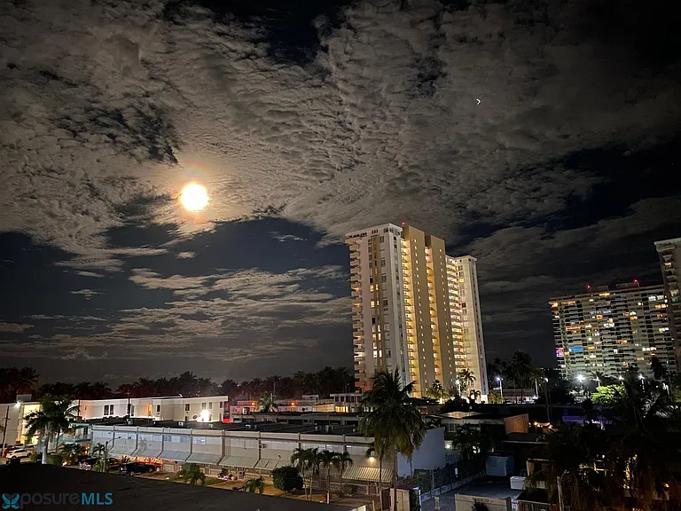 1 Calle Ocean Dr #B3 — Photo 9