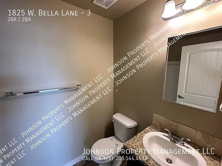 1825 W Bella Ln #3 — Photo 15