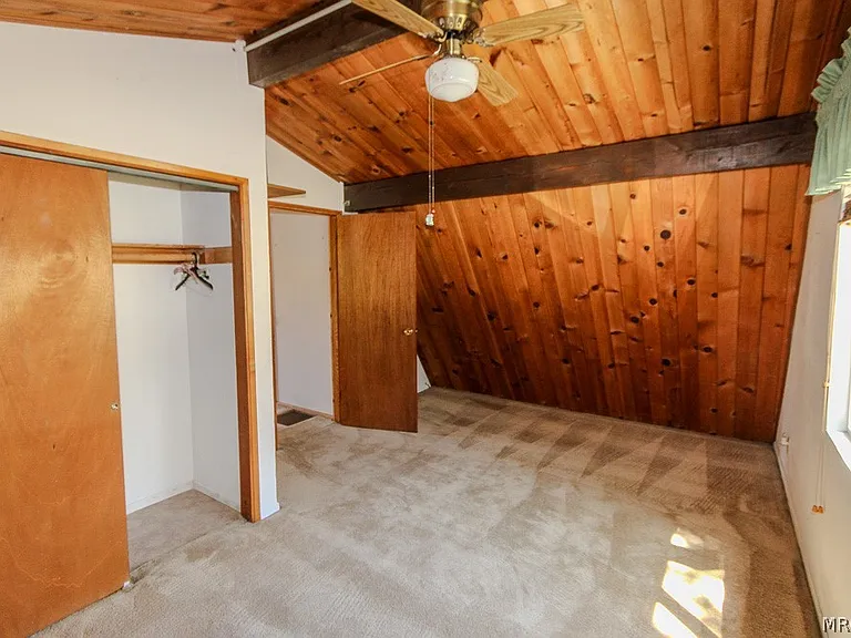 136 Mann Dr — Photo 15