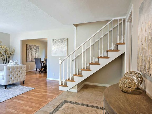 4th image of 155 Herlong Ave