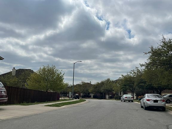 5th image of 526 Midway Crst