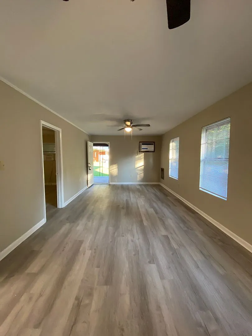 2342 Airport Dr. — Photo 1