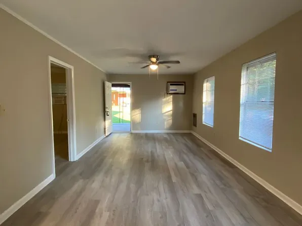 2342 Airport Dr., 2342 Airport Dr Unit A, Athens, GA 30605