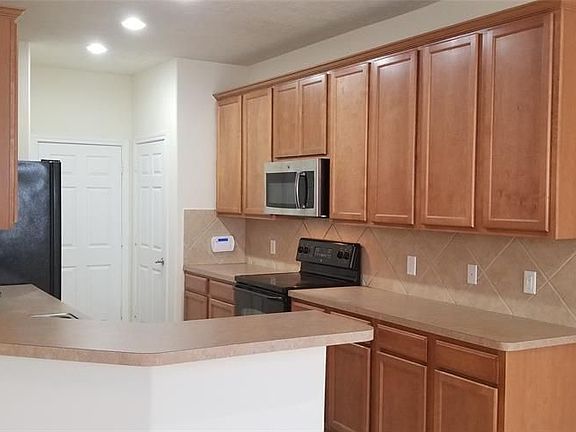 5th image of 23 Wickerdale Pl