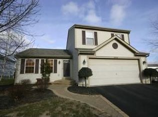 8928 Marchbank Ln, Lewis Center, OH