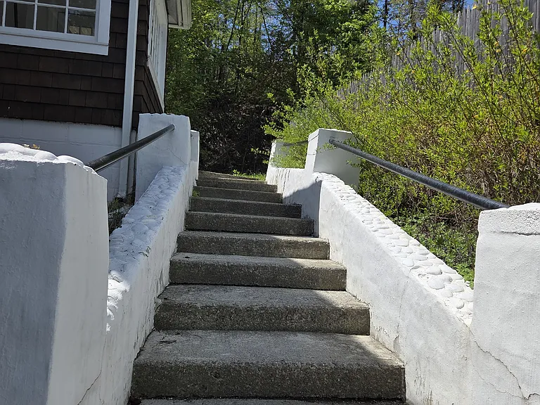 353 Main St #1 — Photo 4