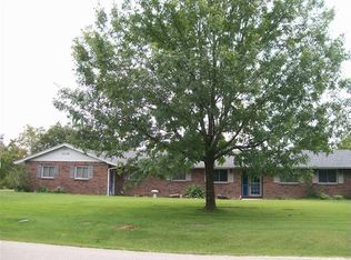 3319 Frog Hollow Rd, Jefferson City, MO 65109