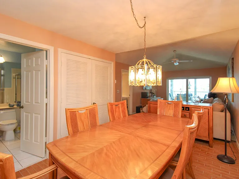 694 W Elkcam Cir #1123 — Photo 45