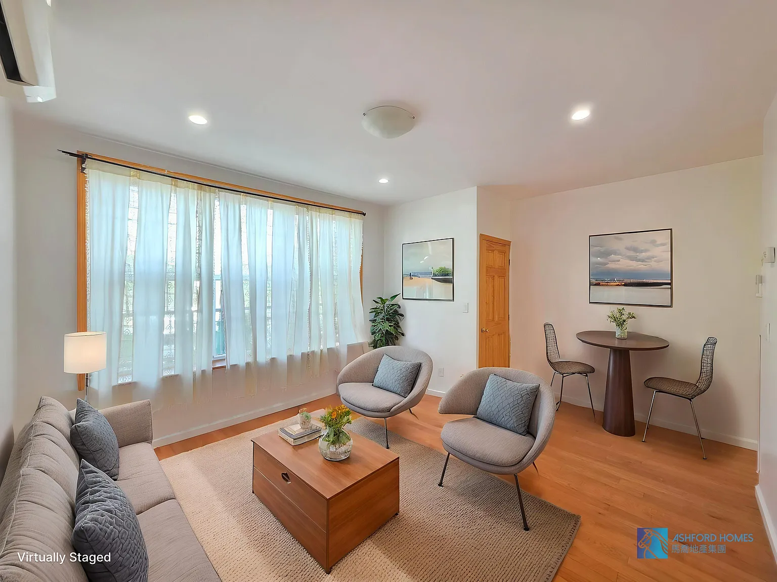 3 bed, 1100 sqft, $3,500 — Photo 2