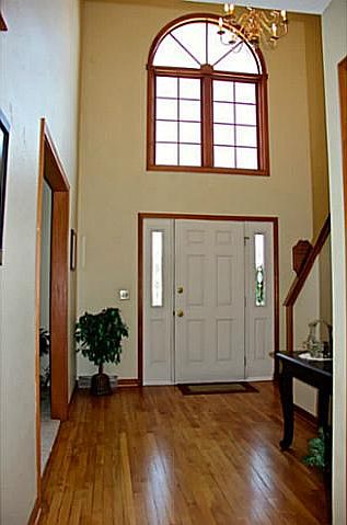 1st image of 375 Wolf Creek Ct
