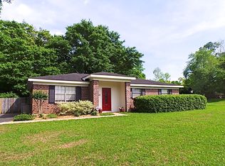 941 Debonair Dr, Mobile, AL 36695