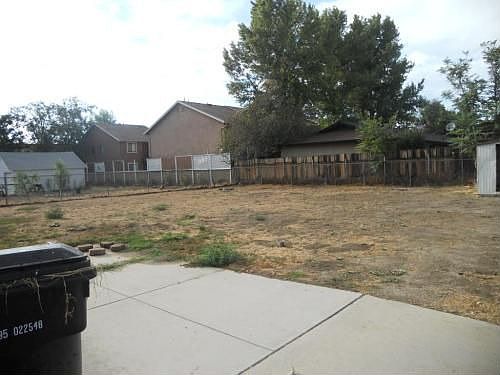 4th image of 1220 W Whittier Ave