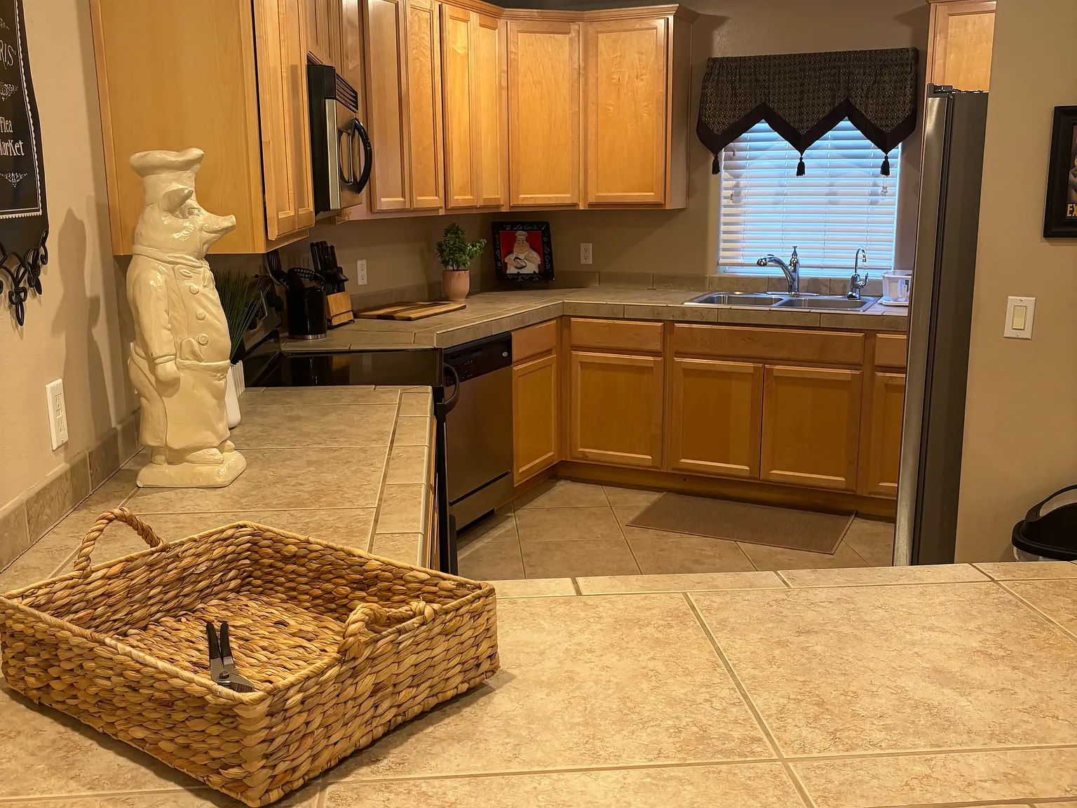 2 bed, 1526 sqft, $2,200 — Photo 4