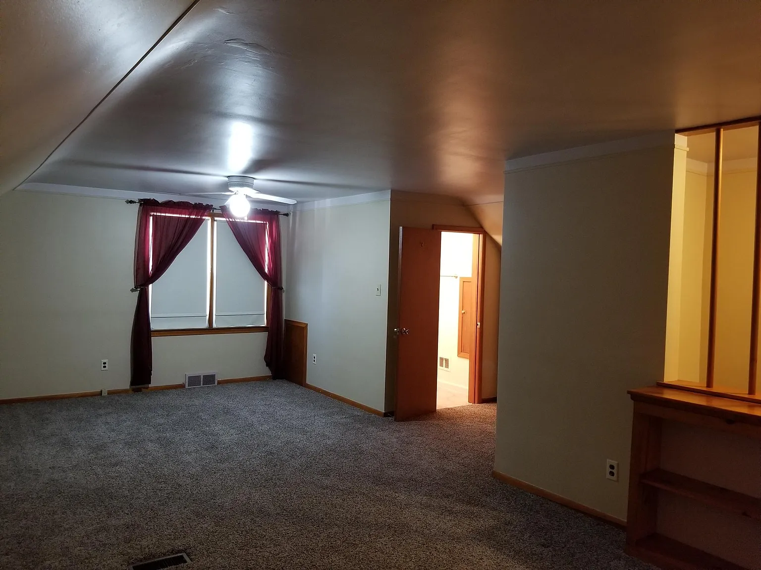 3 bed, 1152 sqft, $1,800 — Photo 3