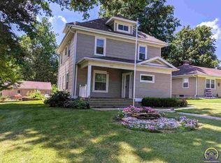 305 Main St, Centralia, KS 66415