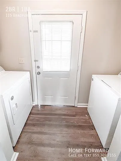 115 Bradford Dr — Photo 4