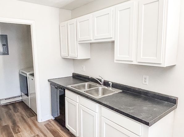 943 N Dorset Rd APT C