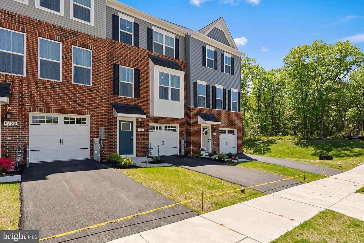 Building Photo - 7903 Tanbridge Ln
