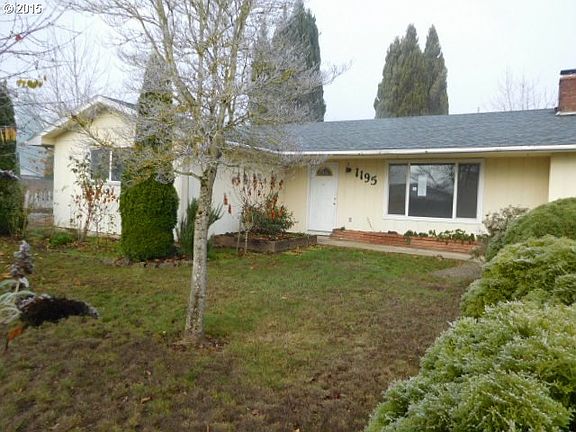 2nd image of 1195 Tierra Lynn Dr